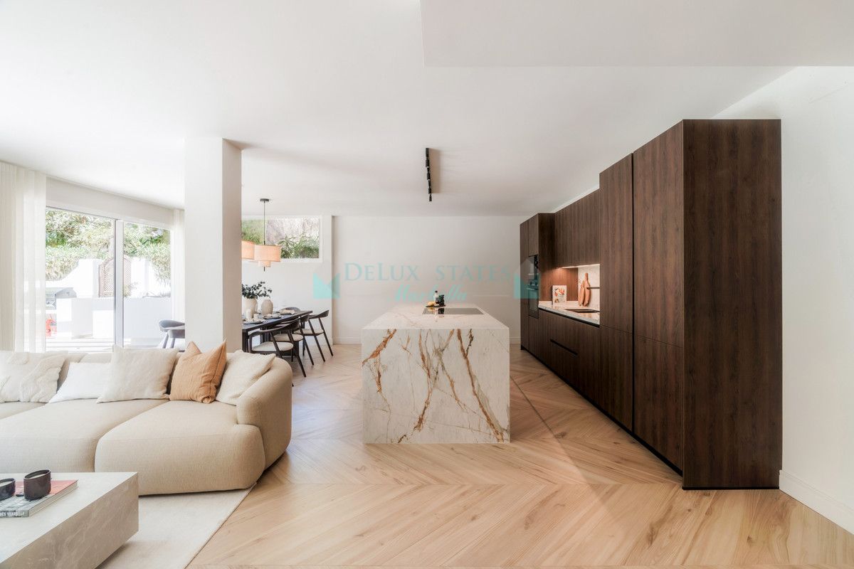 Ground Floor Apartment for sale in Marbella Golden Mile