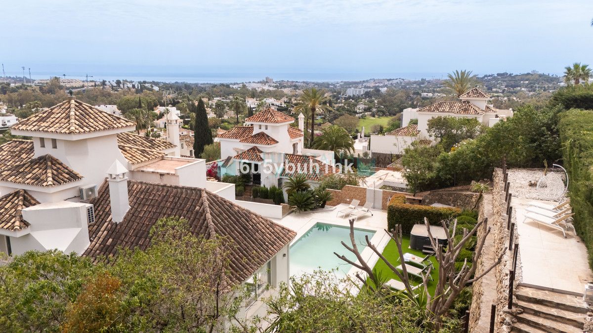 Town House for sale in Marbella