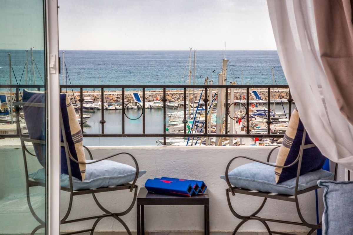 Apartment for sale in Marbella - Puerto Banus