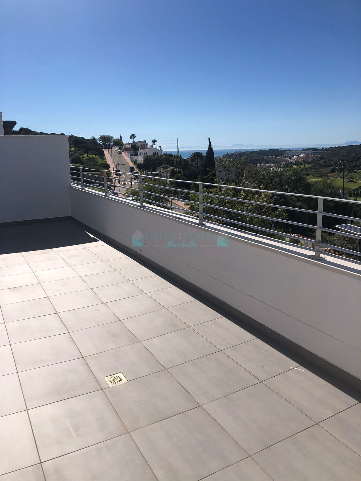 Apartamento en venta en Estepona