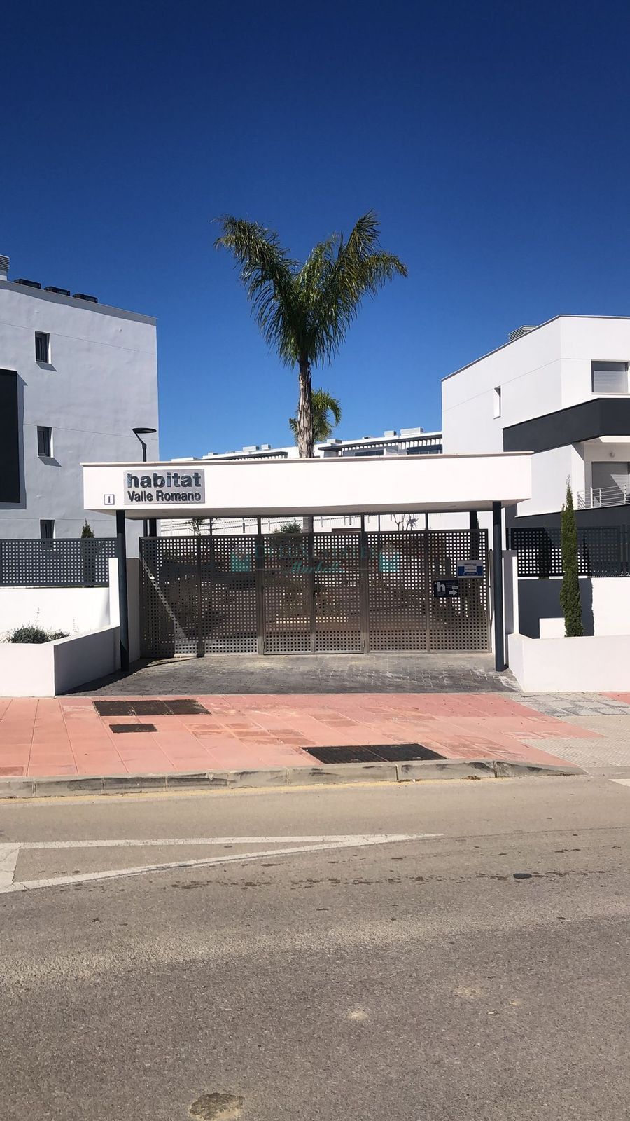 Apartamento en venta en Estepona