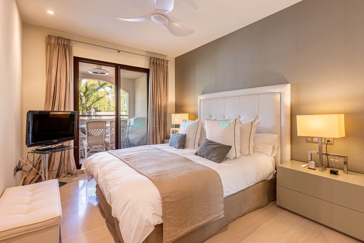 Apartment for sale in Nueva Andalucia