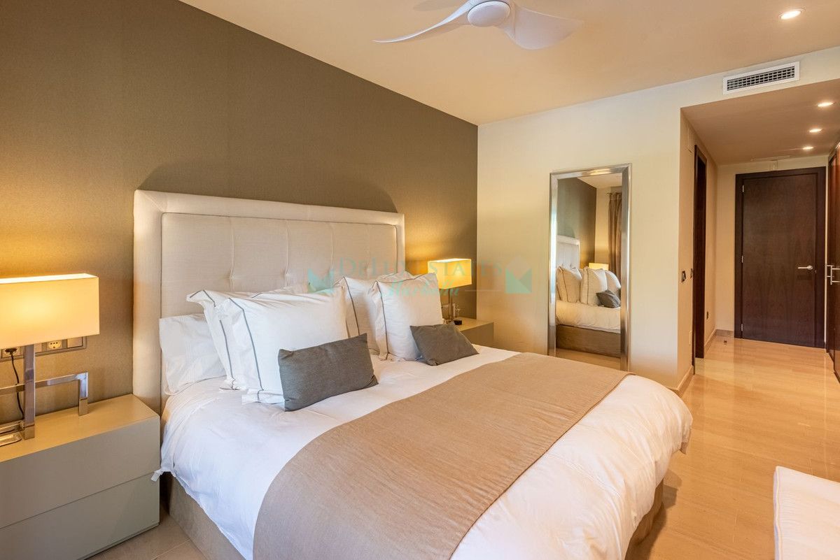 Apartment for sale in Nueva Andalucia