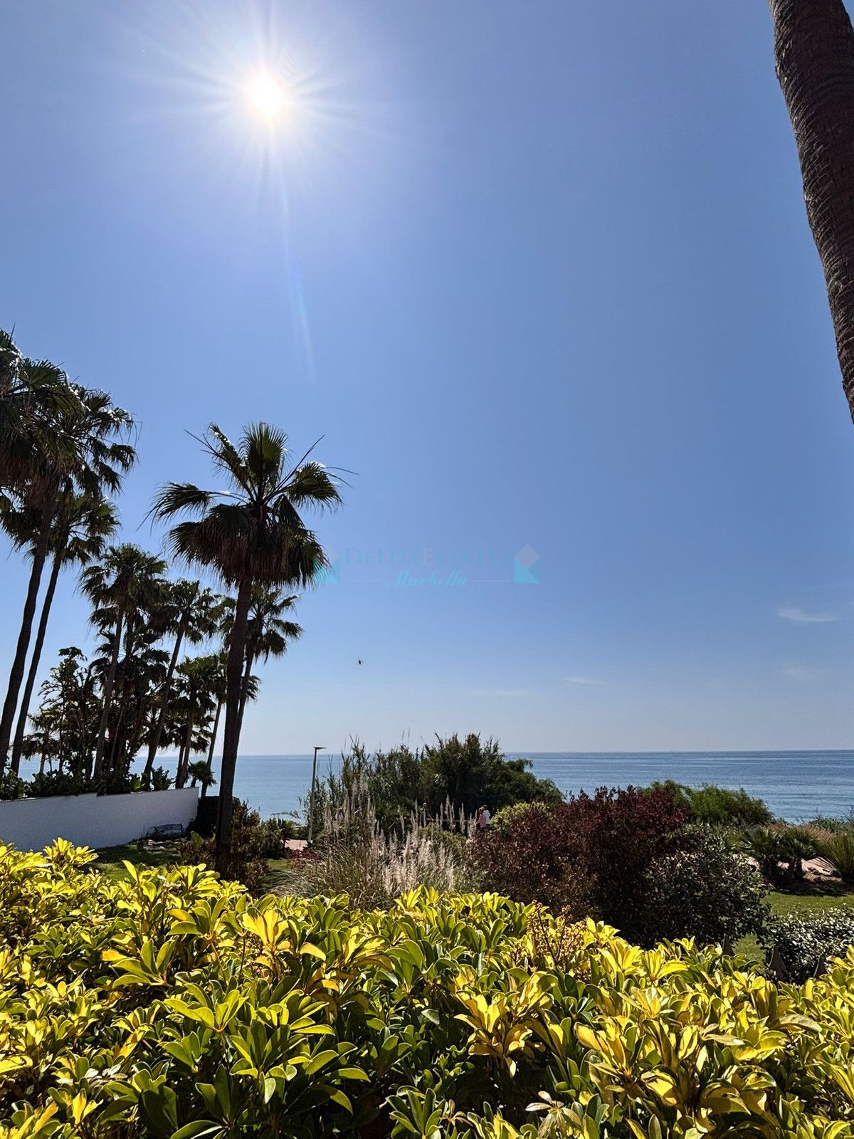 Ground Floor Apartment for sale in Estepona