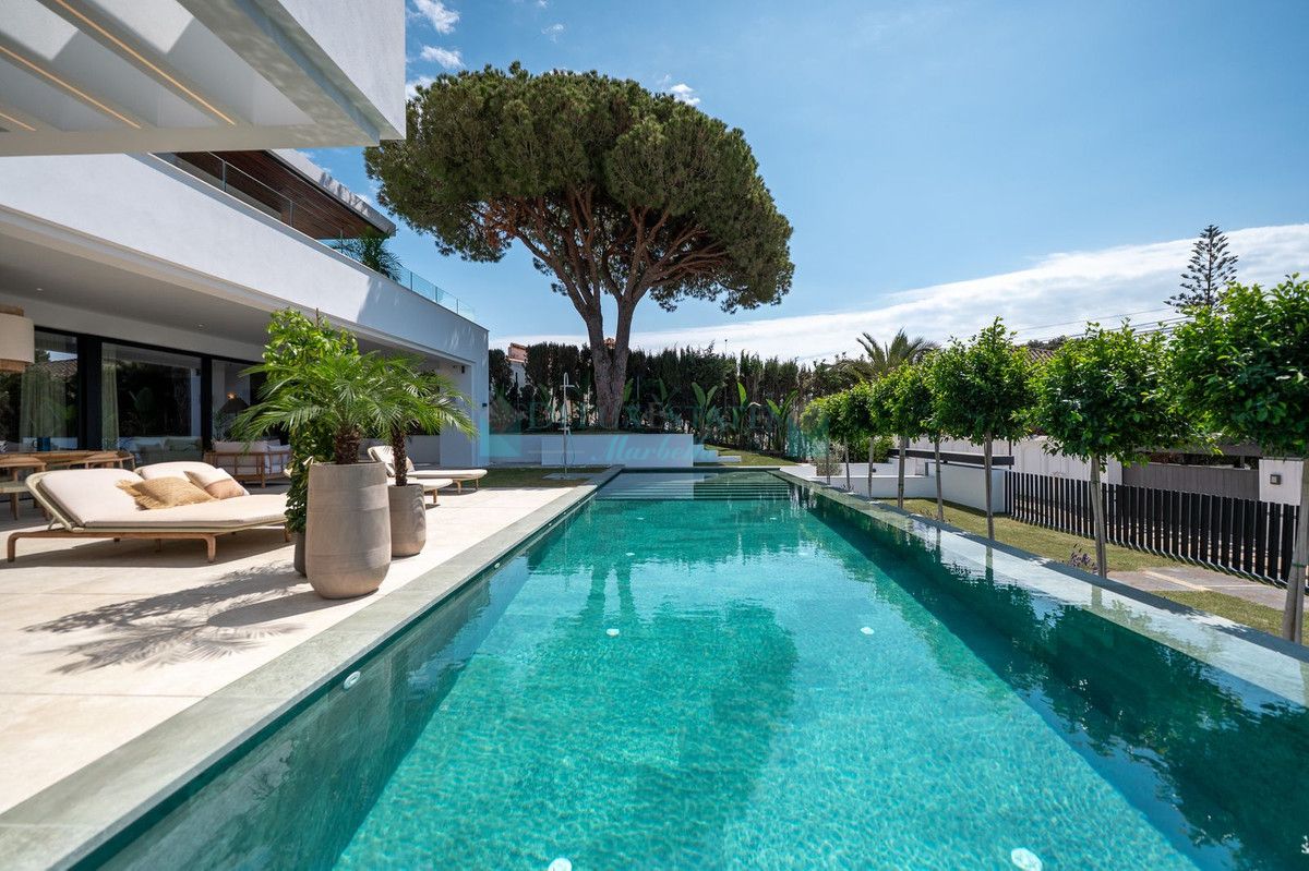 Villa en venta en Marbesa, Marbella Este
