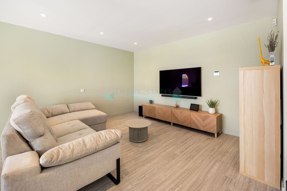 Ground Floor Apartment for sale in Estepona