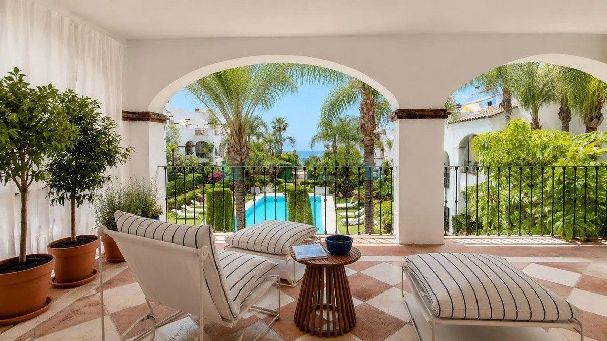 Ground Floor Apartment for sale in Nagüeles, Marbella Golden Mile