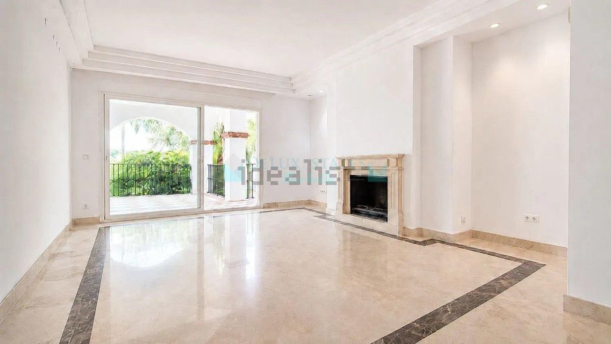 Ground Floor Apartment for sale in Nagüeles, Marbella Golden Mile
