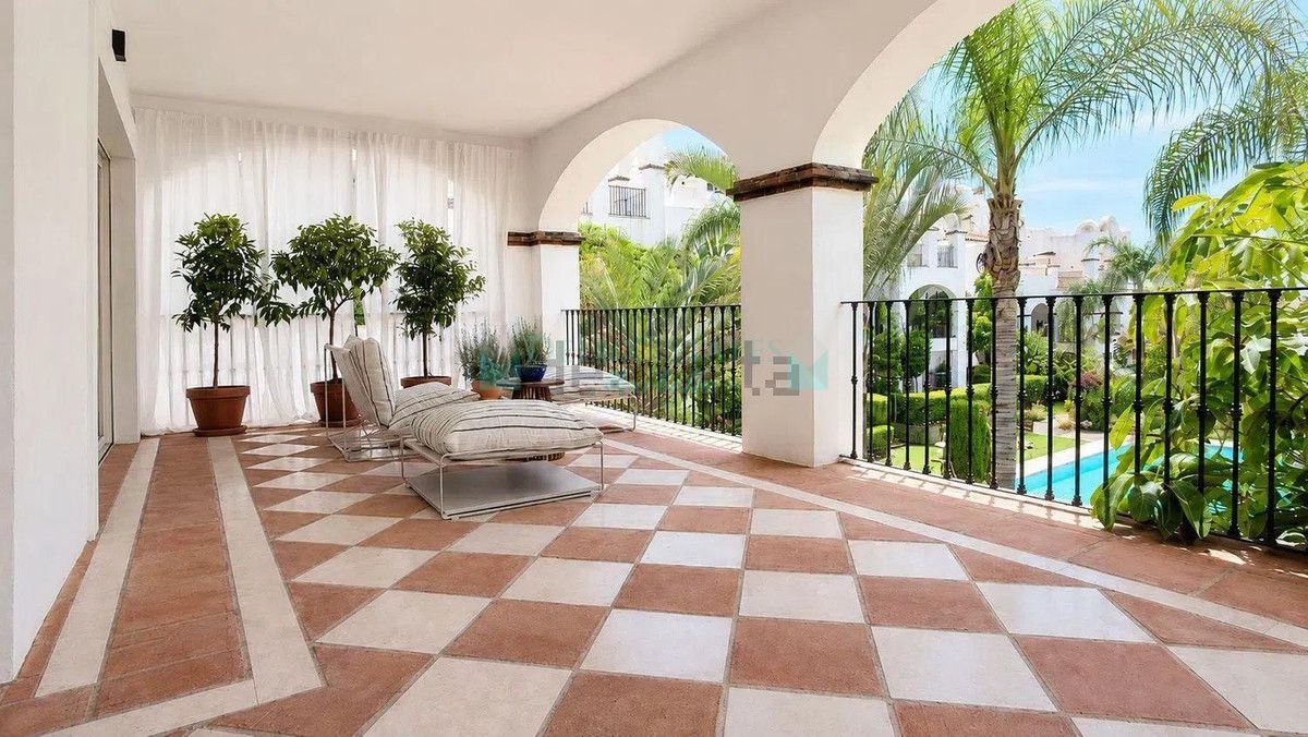 Ground Floor Apartment for sale in Nagüeles, Marbella Golden Mile