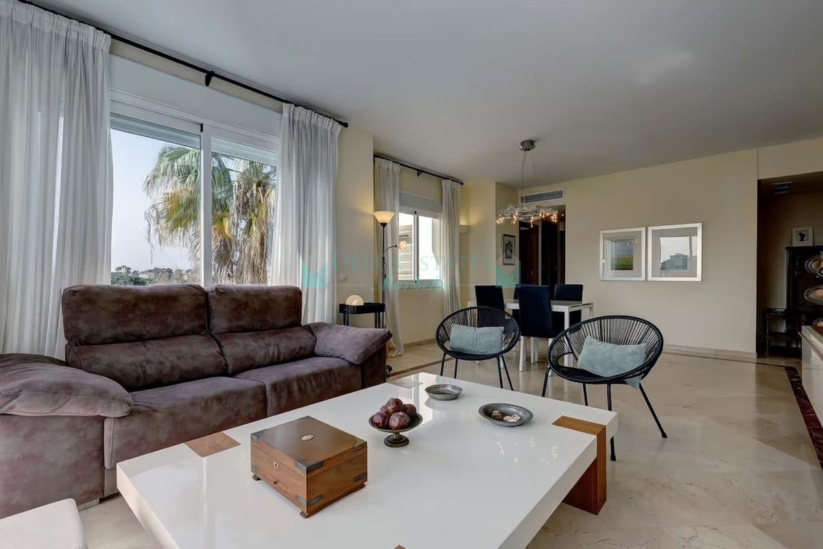 Apartamento en alquiler en Costalita, Estepona