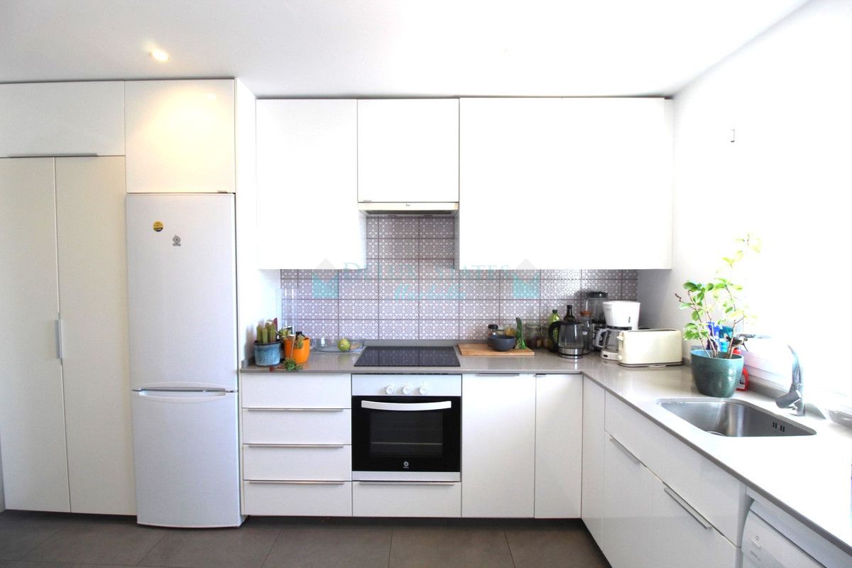 Penthouse for sale in El Presidente, Estepona