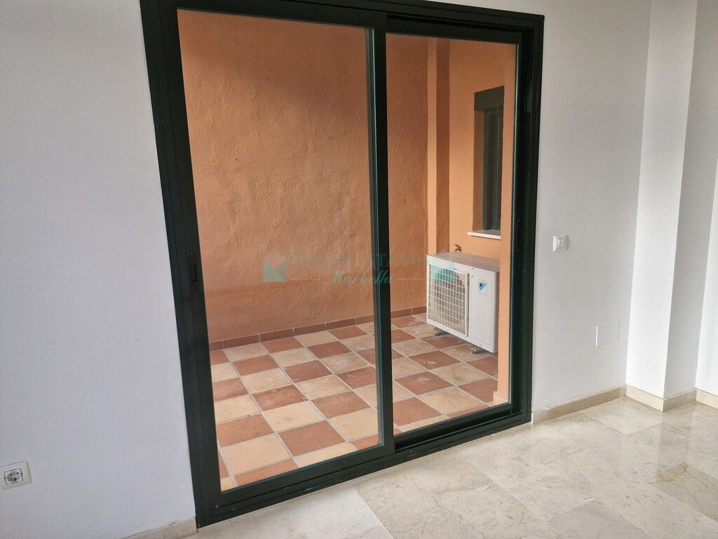 Apartment for sale in Elviria, Marbella East