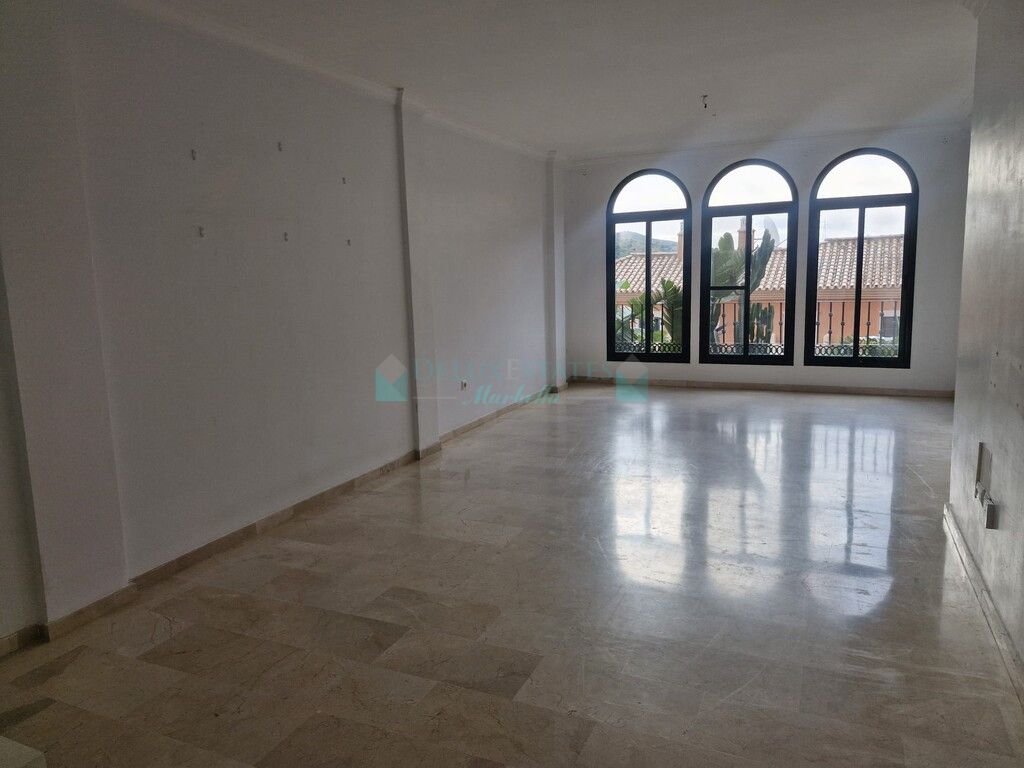 Apartment for sale in Elviria, Marbella East