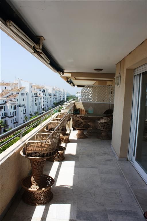 Apartment for sale in Marbella - Puerto Banus