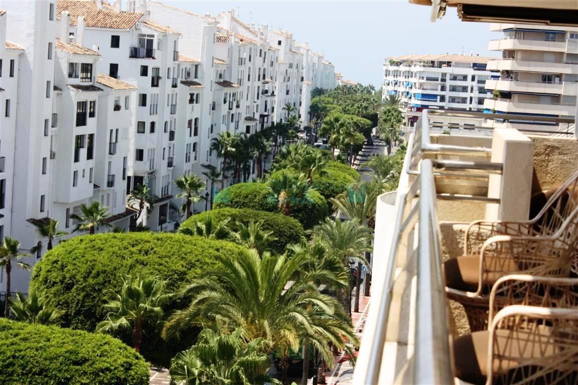 Apartment for sale in Marbella - Puerto Banus
