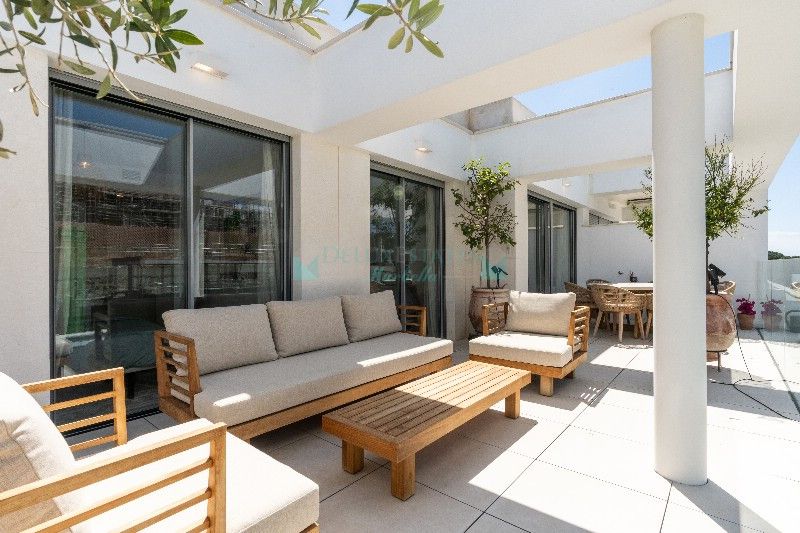 Ático en venta en Elviria, Marbella Este