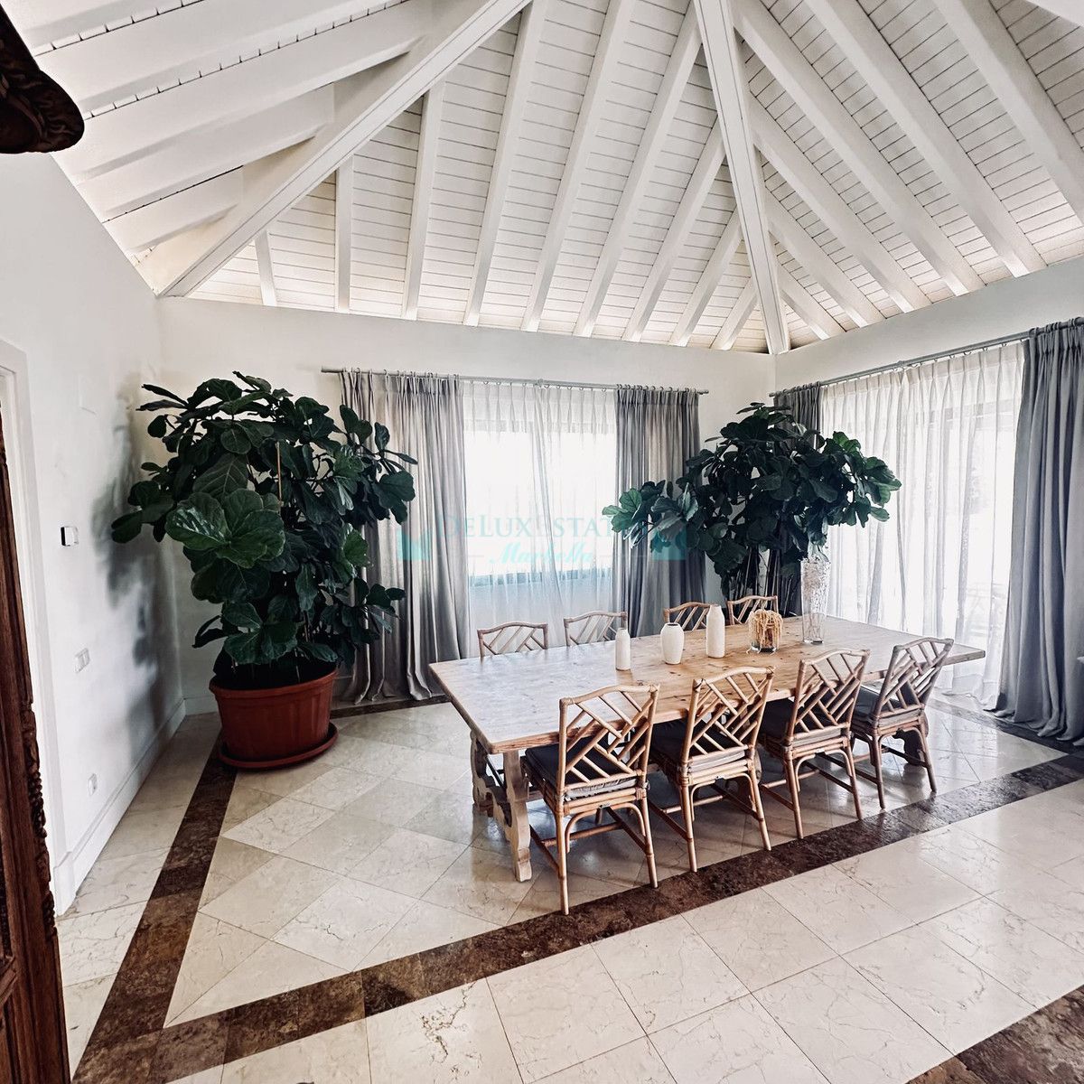 Villa for rent in Marbella Golden Mile