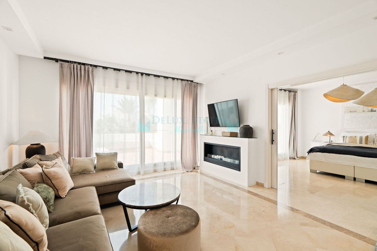 Ground Floor Apartment for rent in Los Monteros, Marbella East
