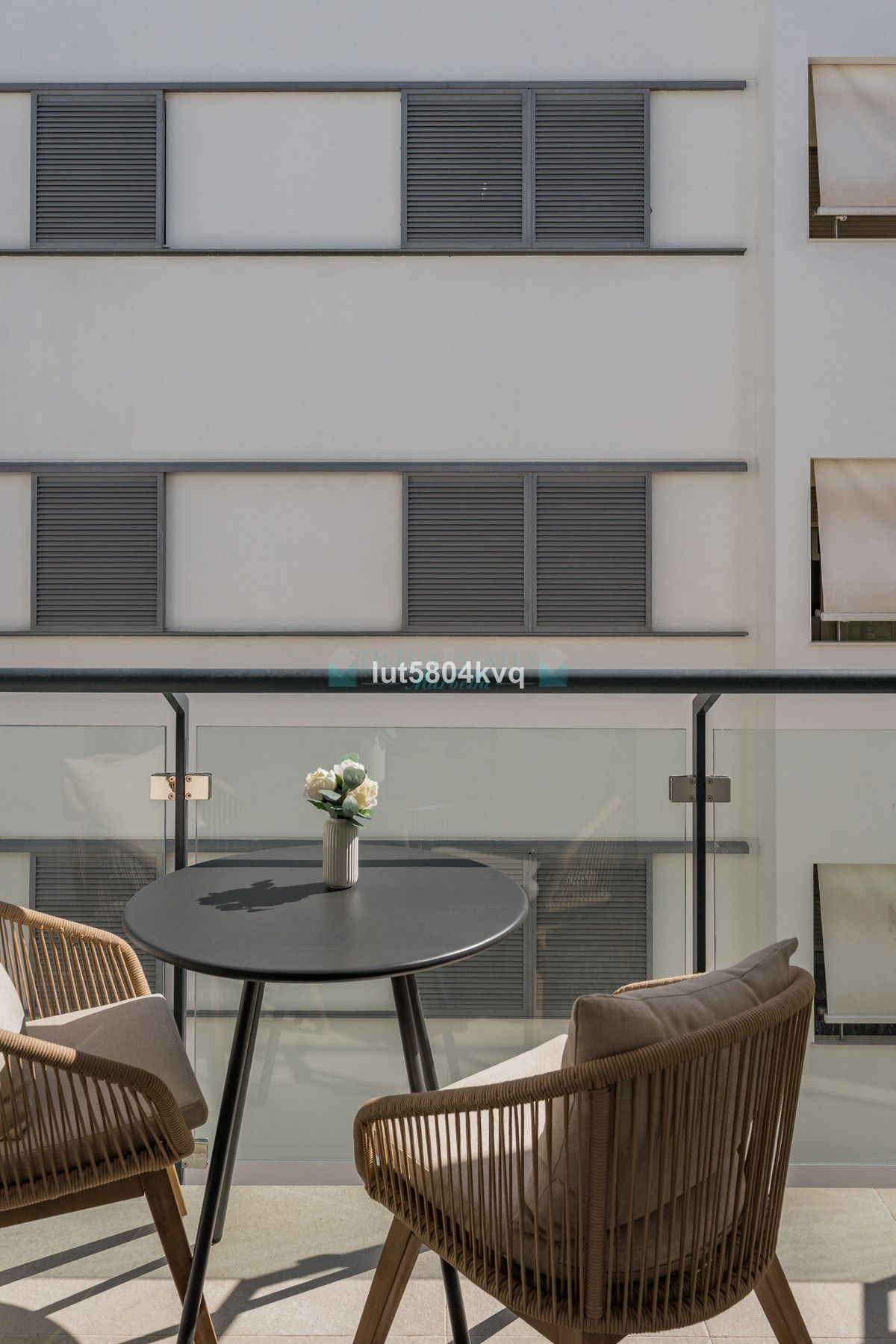 Apartment for sale in Estepona