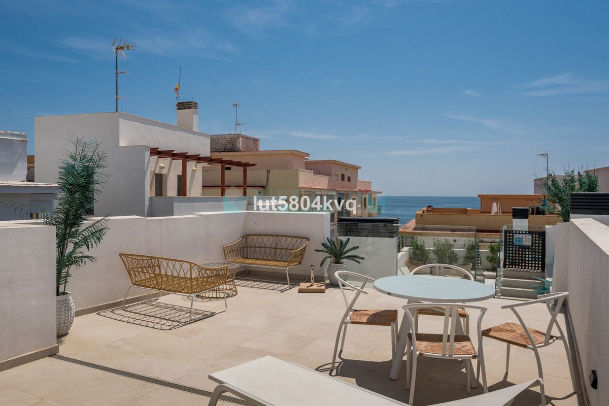 Apartment for sale in Estepona
