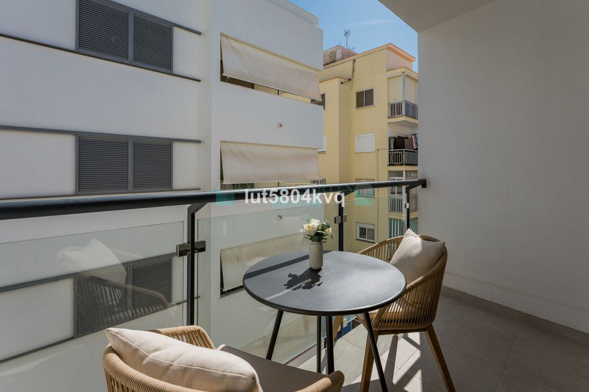 Apartment for sale in Estepona