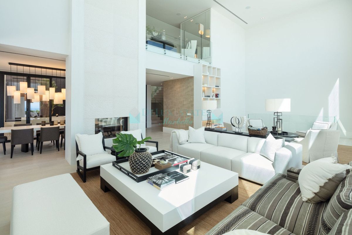 Villa for sale in La Quinta, Benahavis