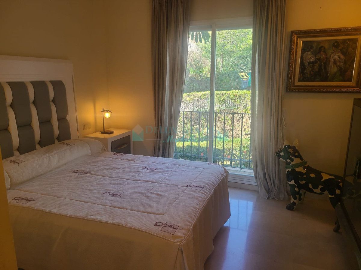 Apartamento en venta en La Quinta, Benahavis