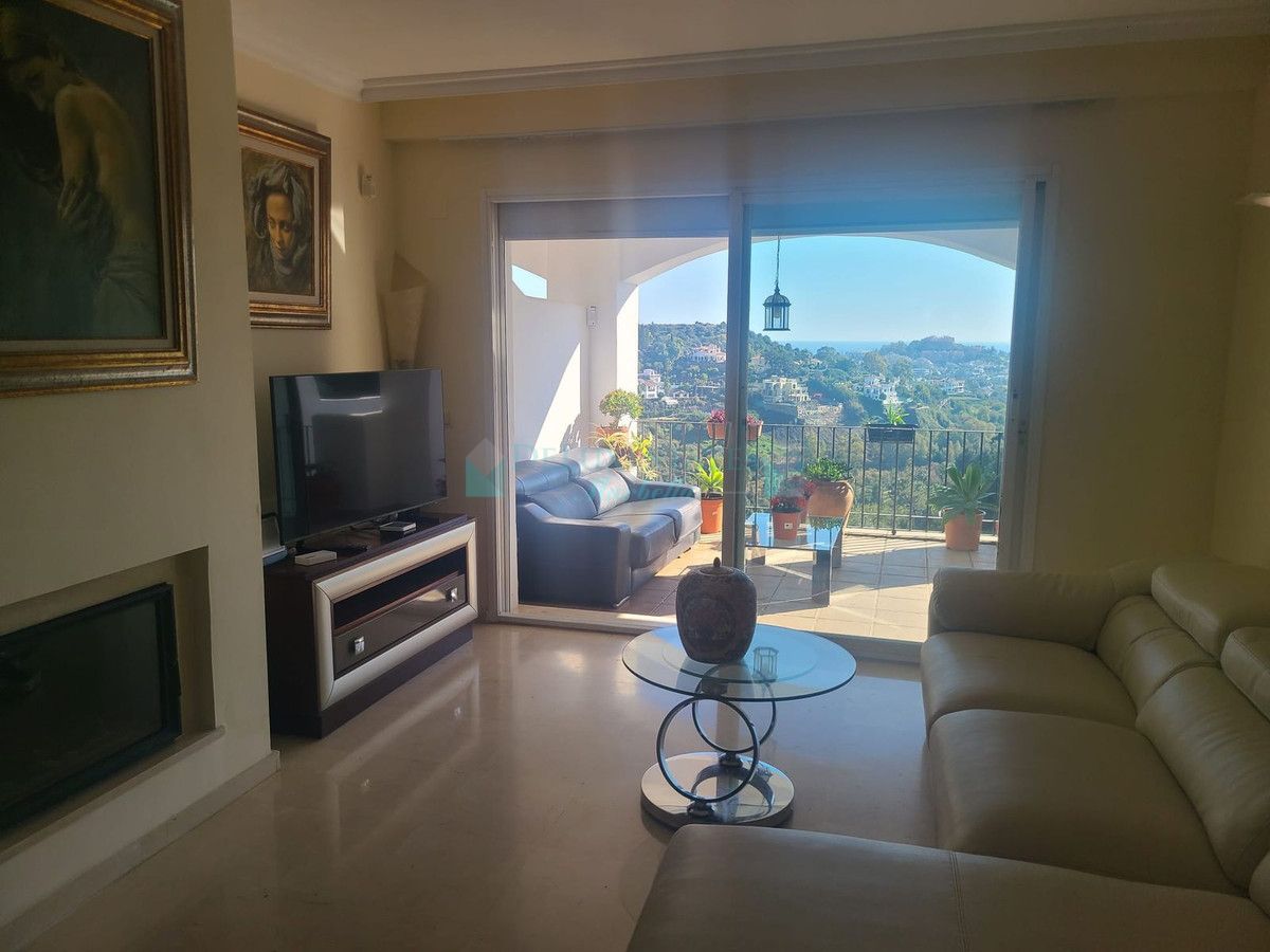 Apartamento en venta en La Quinta, Benahavis