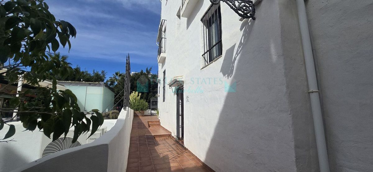 Apartment for sale in Marbella - Puerto Banus