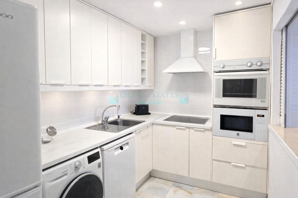 Apartment for sale in Marbella - Puerto Banus