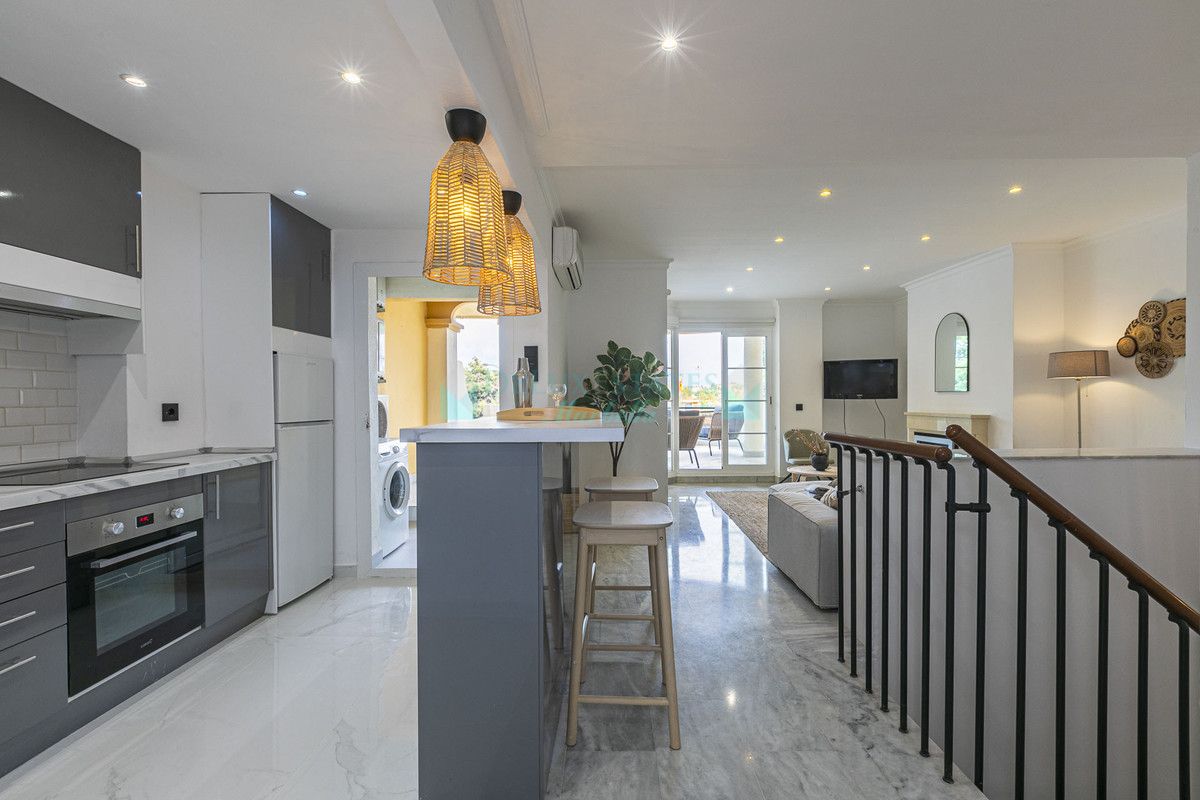 Apartment for sale in Nueva Andalucia