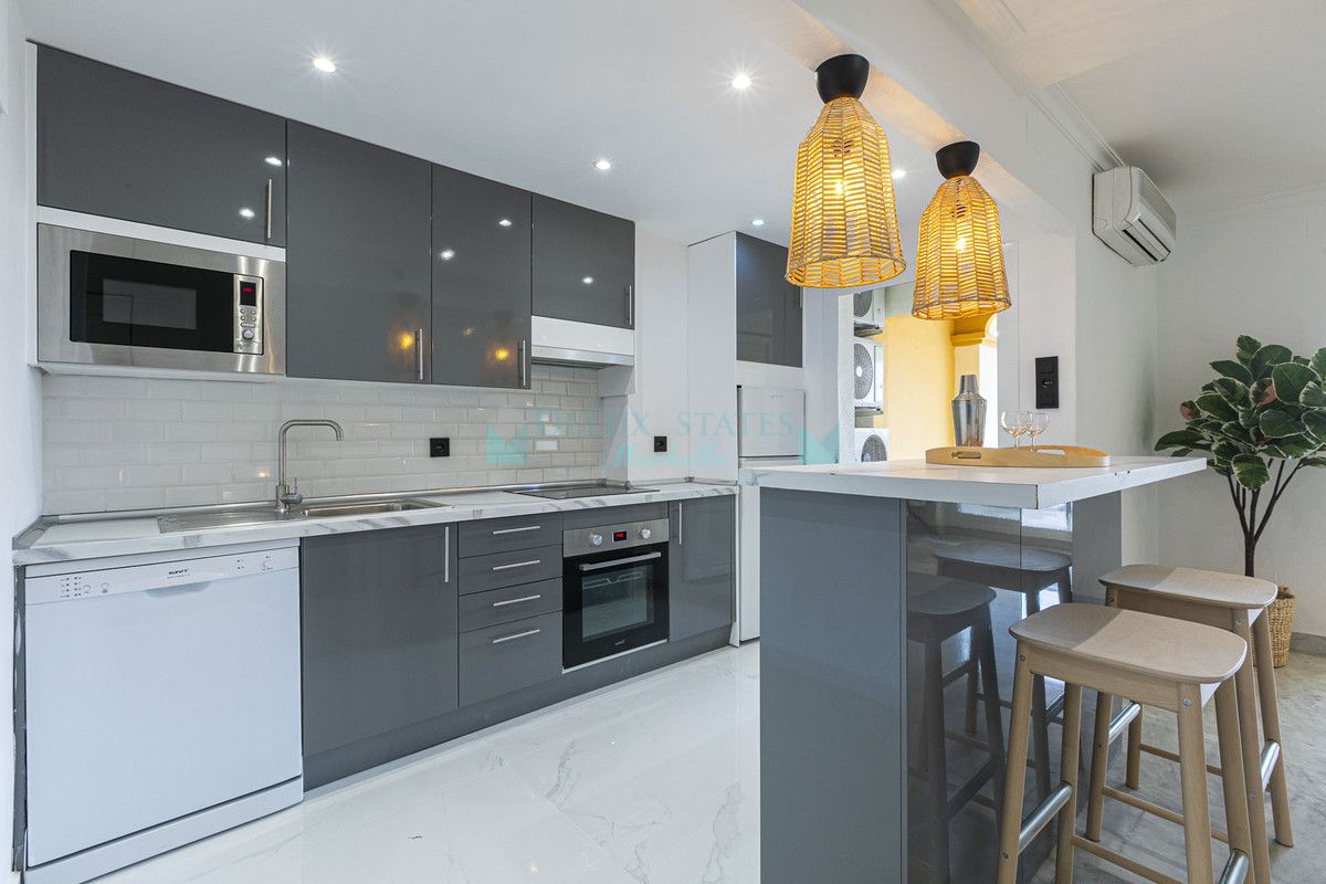 Apartment for sale in Nueva Andalucia