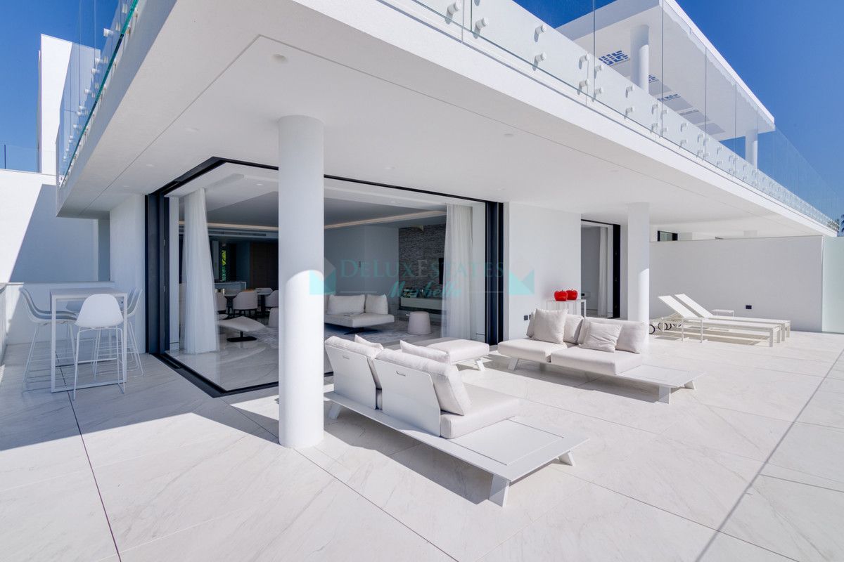 Apartment for rent in Estepona