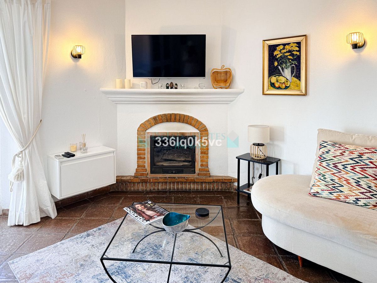 Apartment for sale in Benahavis