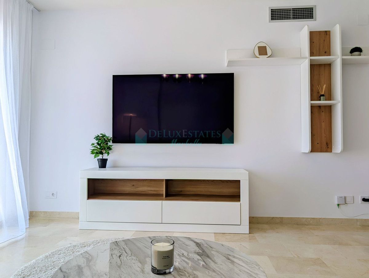 Penthouse for sale in New Golden Mile, Estepona