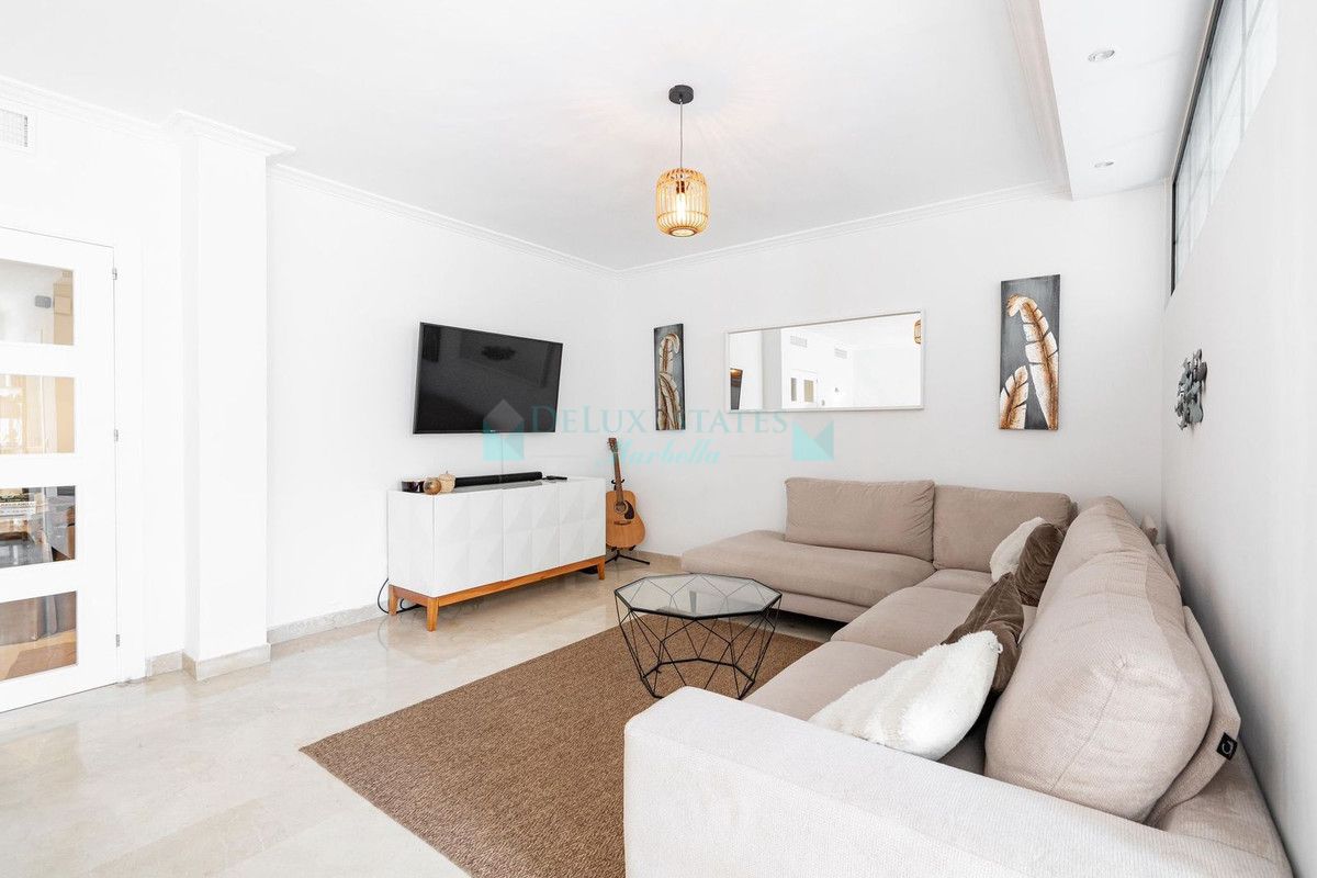 Town House for rent in La Quinta, Benahavis