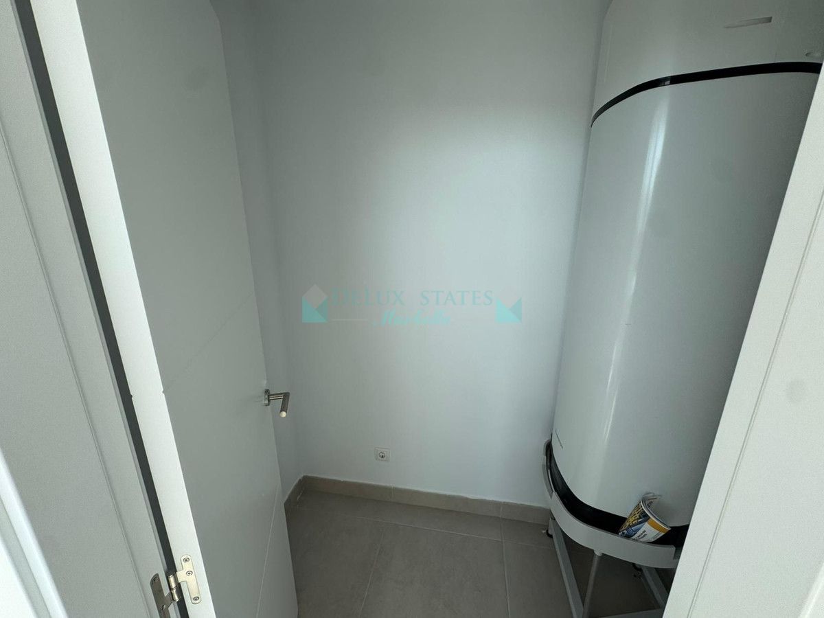 Penthouse for sale in Estepona