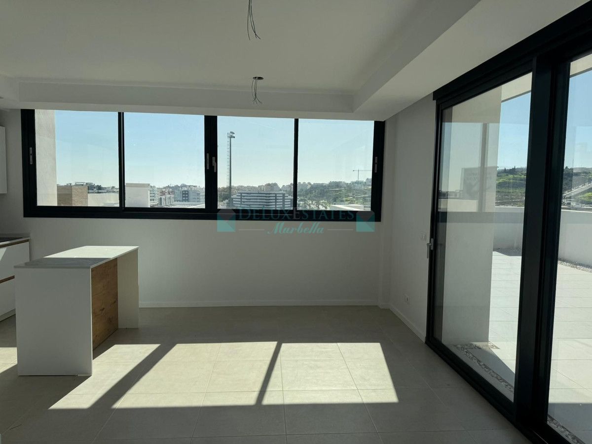 Penthouse for sale in Estepona