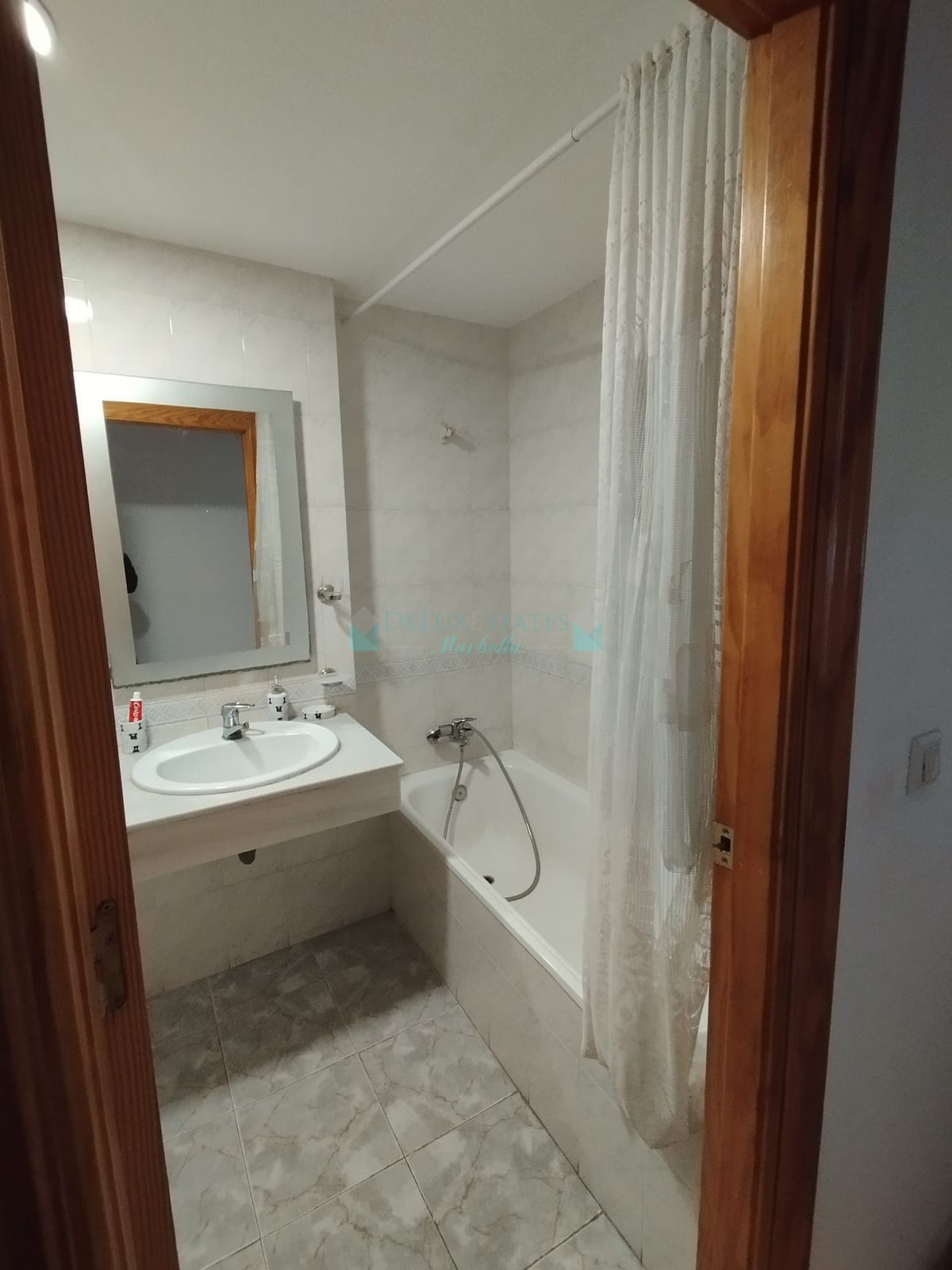 Apartamento en venta en Estepona