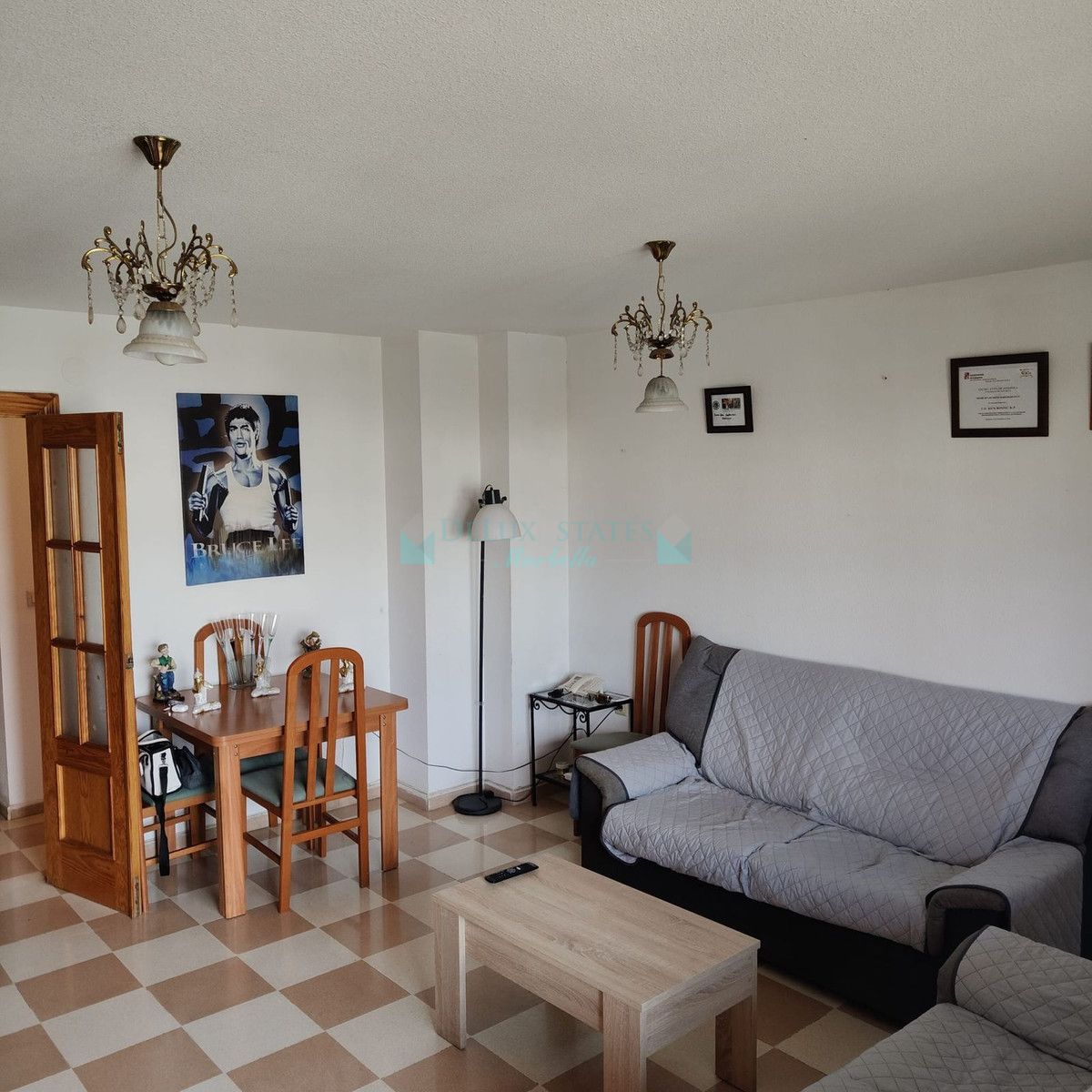 Apartamento en venta en Estepona