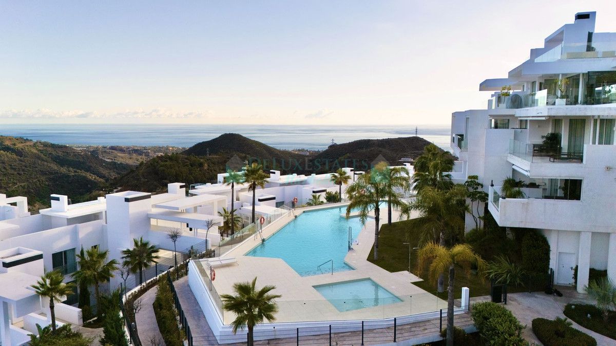 Ground Floor Apartment for sale in Ojen