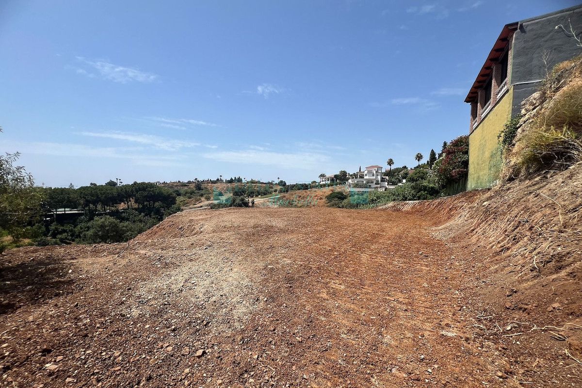 Plot for sale in Estepona