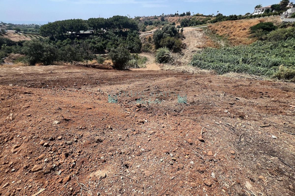 Plot for sale in Estepona