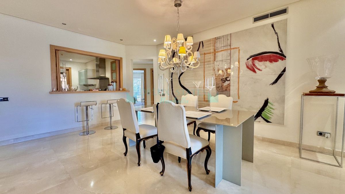 Apartment for rent in Sierra Blanca, Marbella Golden Mile