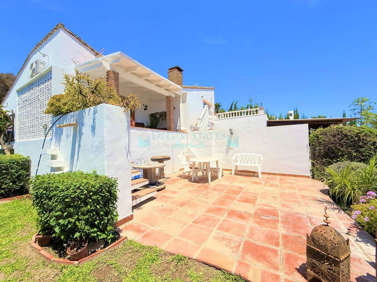 Semi Detached Villa for sale in Estepona