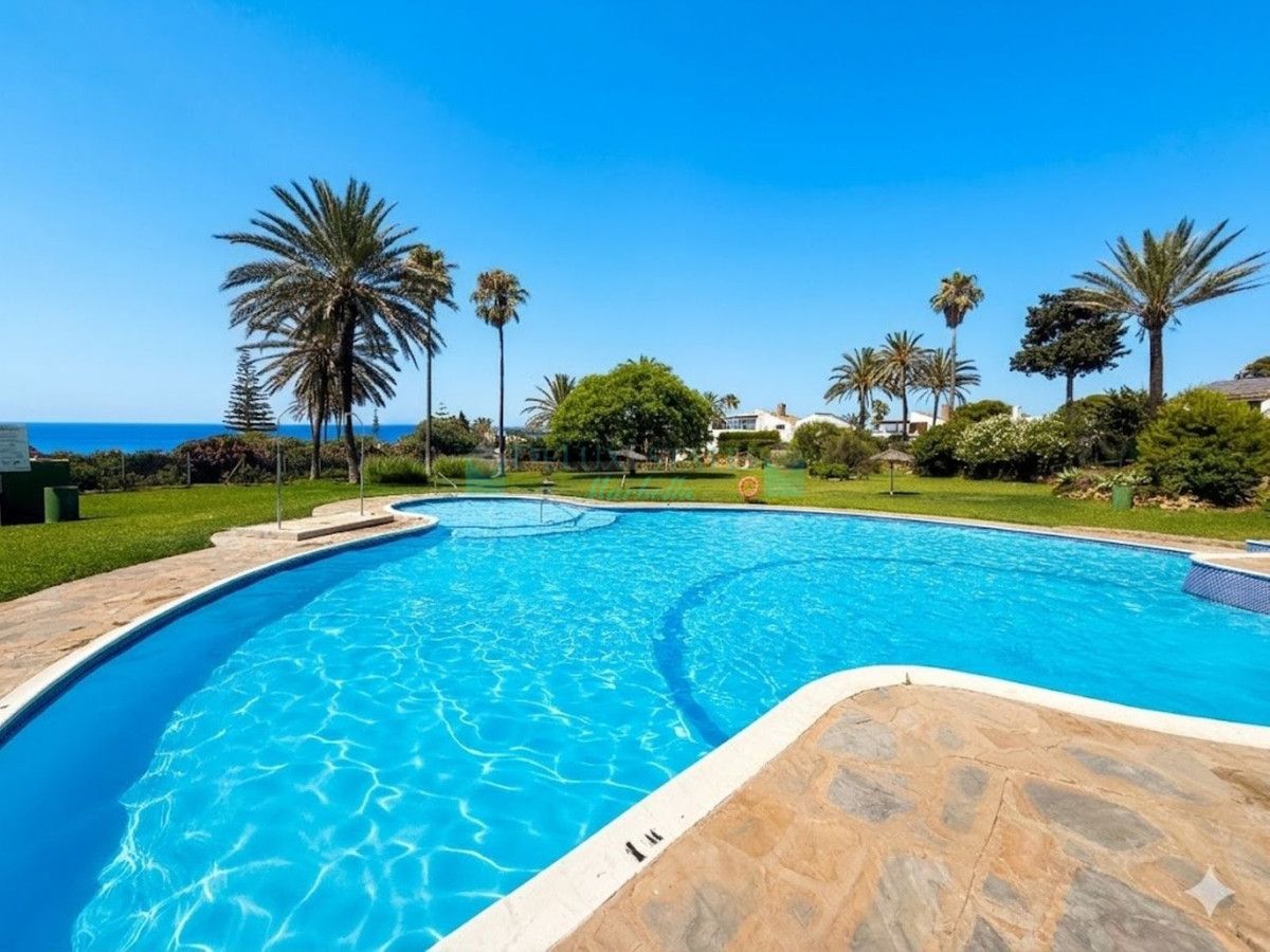 Semi Detached Villa for sale in Estepona