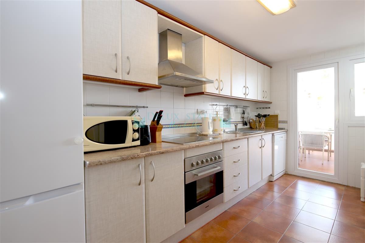 Apartment for rent in Estepona