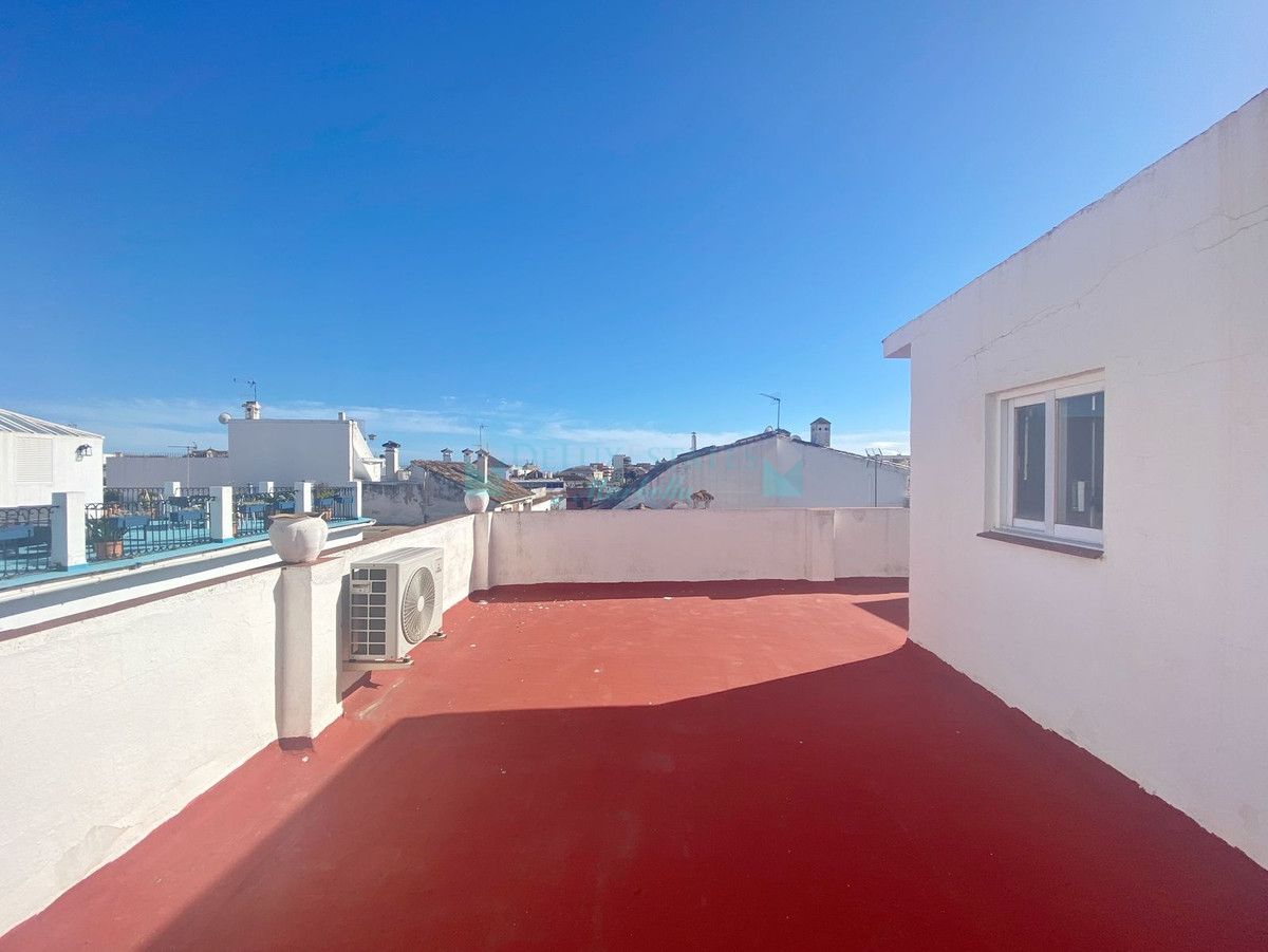 Town House for sale in Marbella