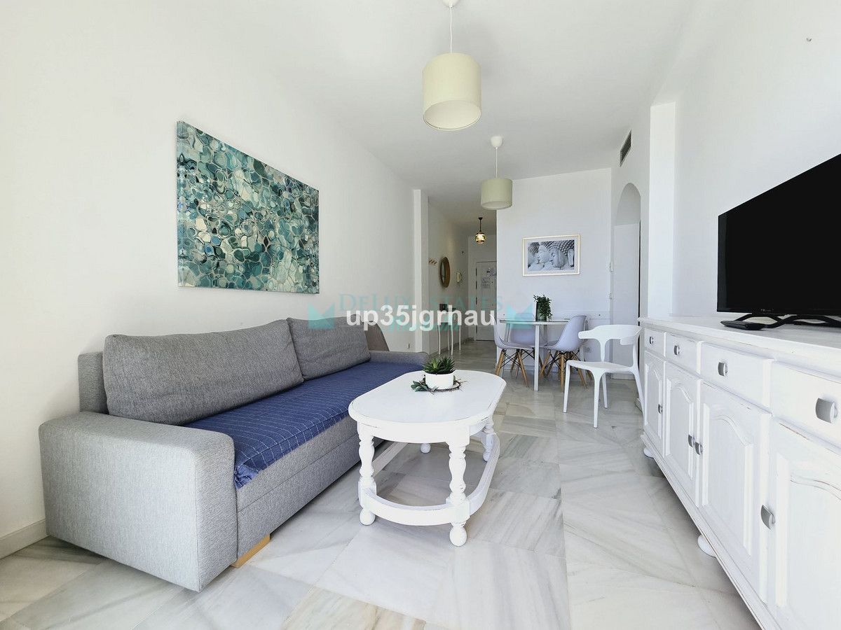 Apartamento en venta en Estepona