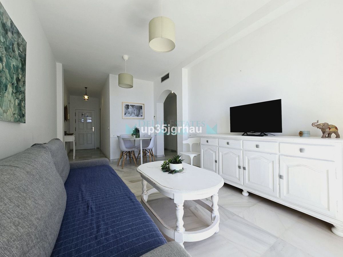 Apartamento en venta en Estepona